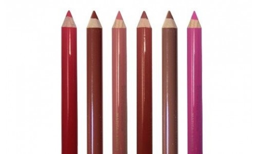 Ceruzka na pery Gold Series